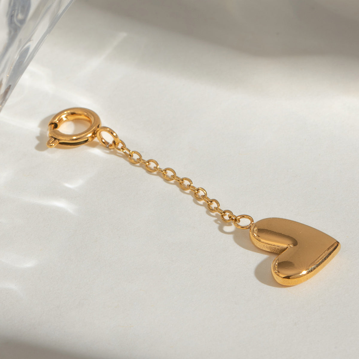 AMORA CHARM