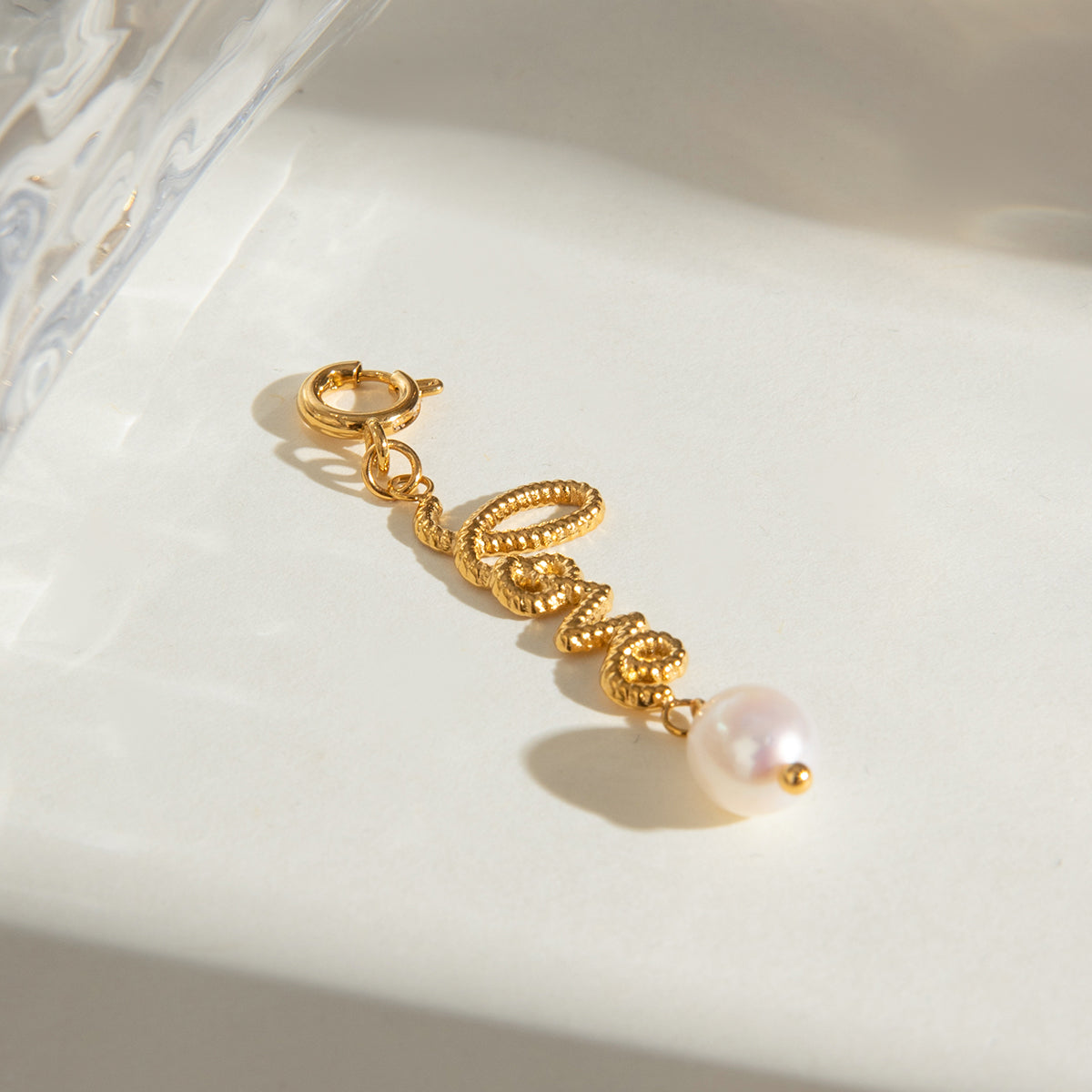 LOVE CHARM
